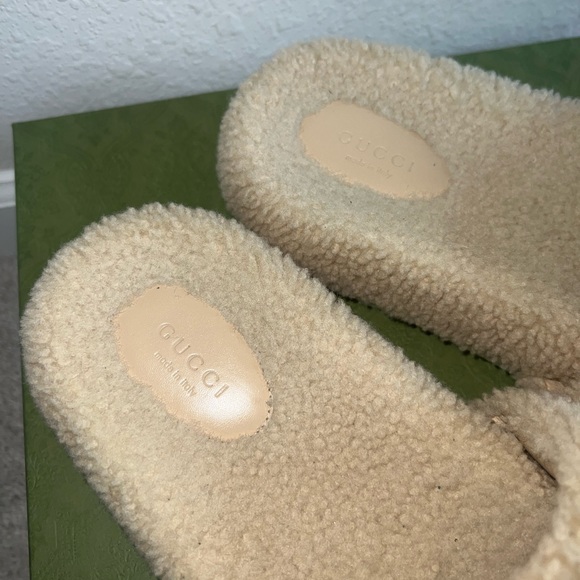 Gucci Slides - Picture 2 of 4